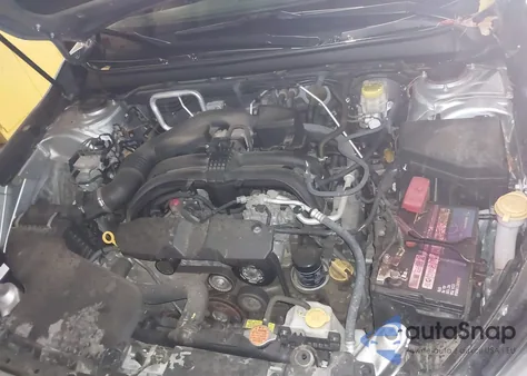 2019 Subaru Legacy 2.5I Premium из США, поврежденный, VIN 4S3BNAF67K3032828